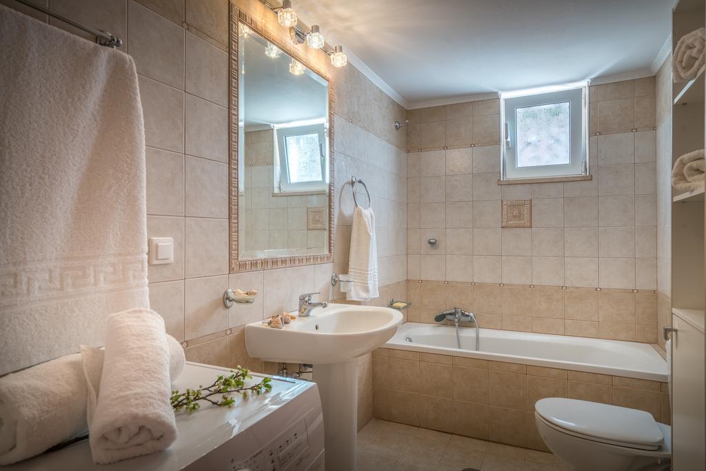 Aelia Villa カリテア エクステリア 写真