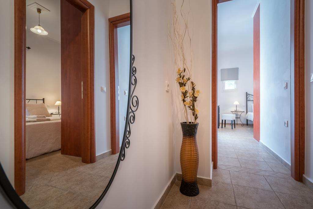 Aelia Villa カリテア エクステリア 写真