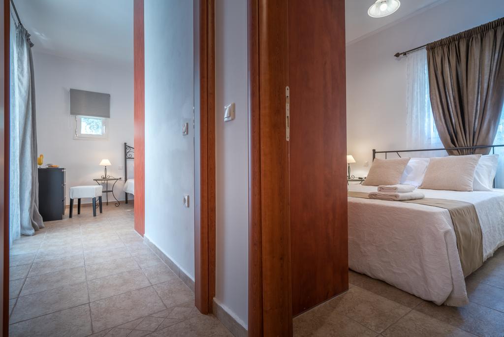 Aelia Villa カリテア エクステリア 写真